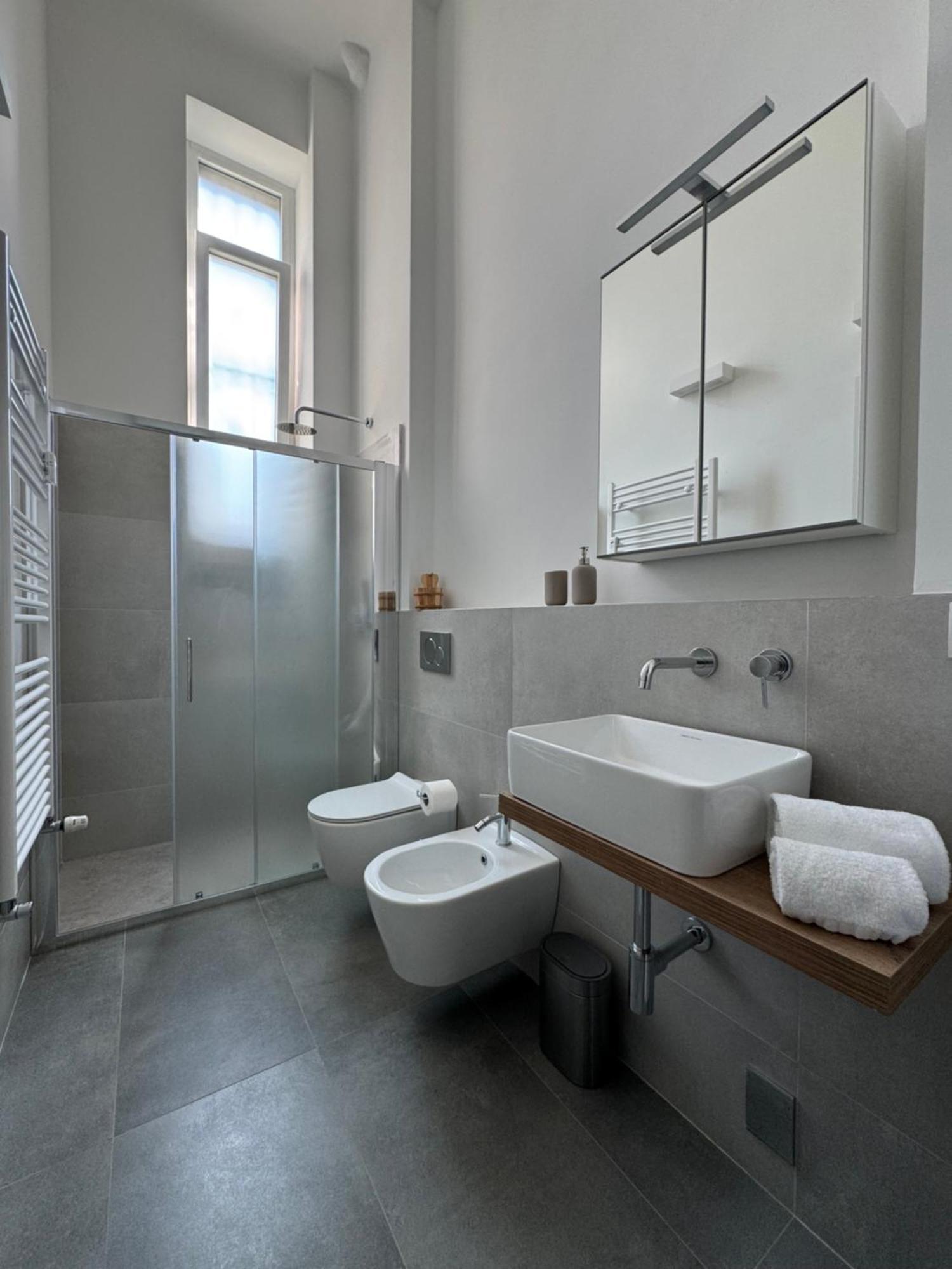 Cozy Loft Baia Del Re - Navigli Lägenhet Milano Exteriör bild